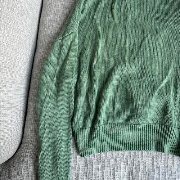 Green Sweater with Collar - Picture 3 of 3